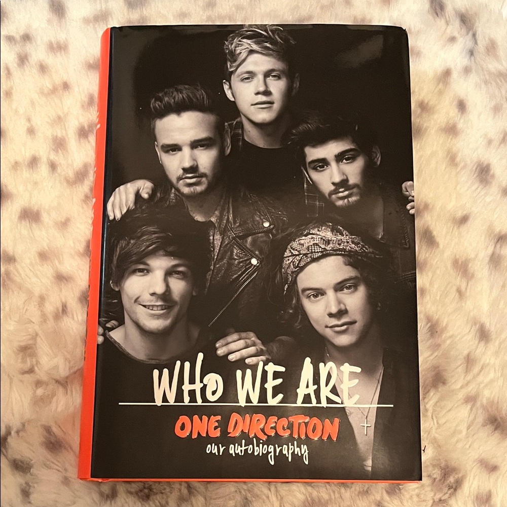 1D Black and Red Autobiography Book